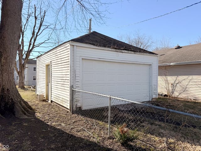 3619 Andover Road, Anderson, IN 46013