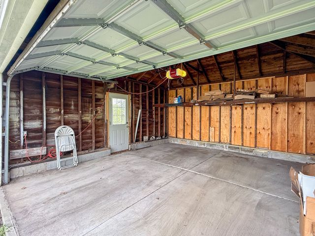 3619 Andover Road, Anderson, IN 46013
