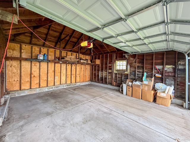 3619 Andover Road, Anderson, IN 46013