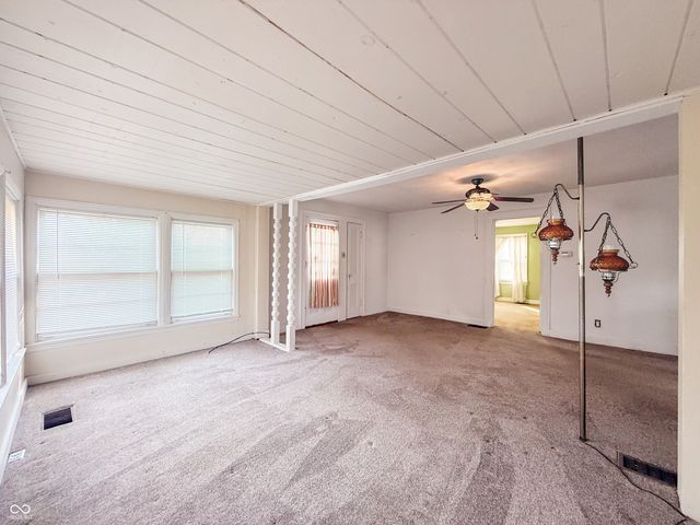 3619 Andover Road, Anderson, IN 46013