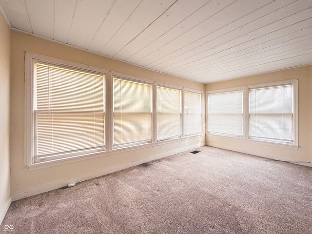 3619 Andover Road, Anderson, IN 46013