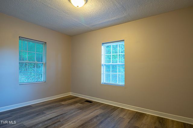 735 Emory Church Road, Kingsport, TN 37664