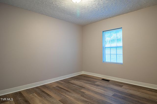 735 Emory Church Road, Kingsport, TN 37664