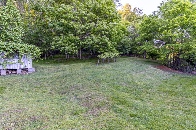 735 Emory Church Road, Kingsport, TN 37664