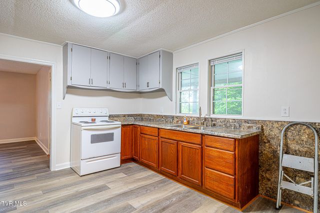 735 Emory Church Road, Kingsport, TN 37664