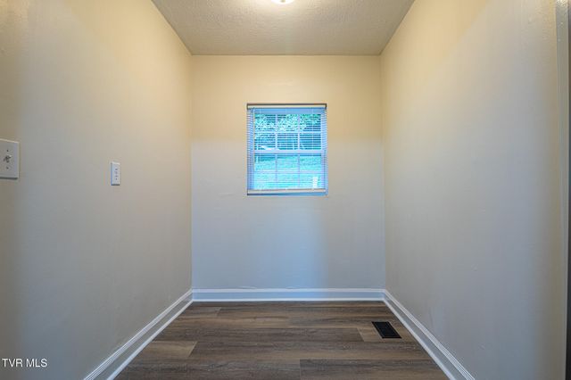 735 Emory Church Road, Kingsport, TN 37664