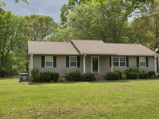 1367 Cindy Hollow Rd, Estill Springs, TN 37330