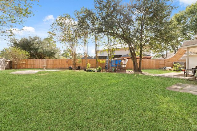 9003 Memorial Hills Drive, Spring, TX 77379