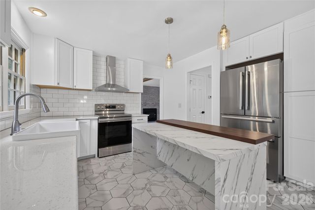 8055 Tifton Road, Charlotte, NC 28226