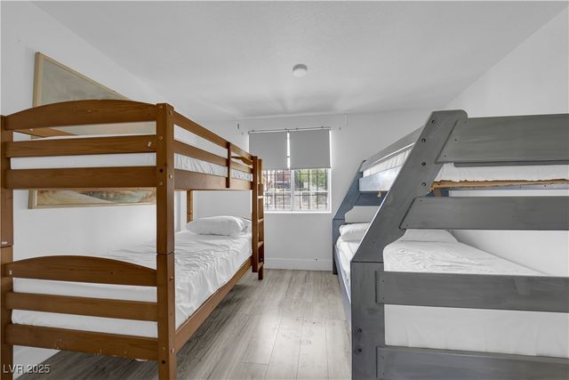 1724 Palora Avenue, Las Vegas, NV 89169