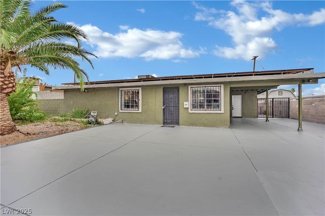 1724 Palora Avenue, Las Vegas, NV 89169