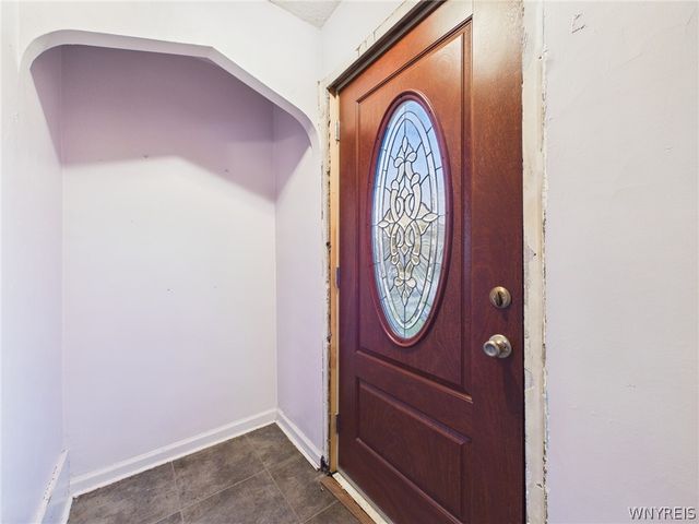 2733 Independence Avenue, Niagara Falls, NY 14301