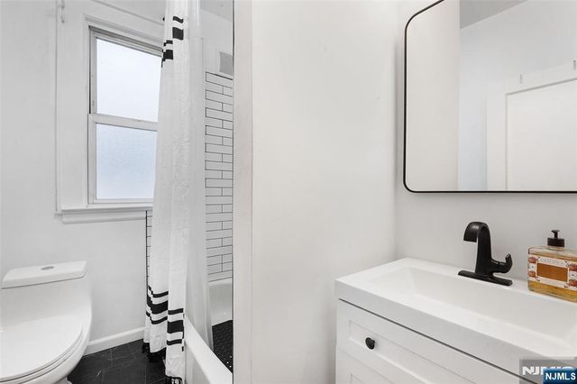 6 Jefferson Avenue, Maplewood, NJ 07040