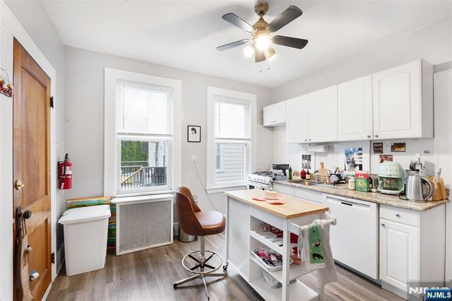 6 Jefferson Avenue, Maplewood, NJ 07040