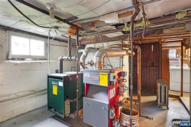 6 Jefferson Avenue, Maplewood, NJ 07040