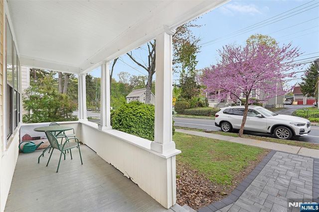 6 Jefferson Avenue, Maplewood, NJ 07040