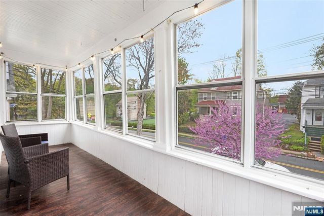 6 Jefferson Avenue, Maplewood, NJ 07040