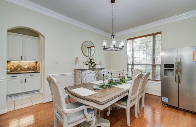 2104 Windy Shores Drive, Pearland, TX 77584