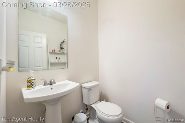 63770 Dequindre Road, Washington, MI 48095