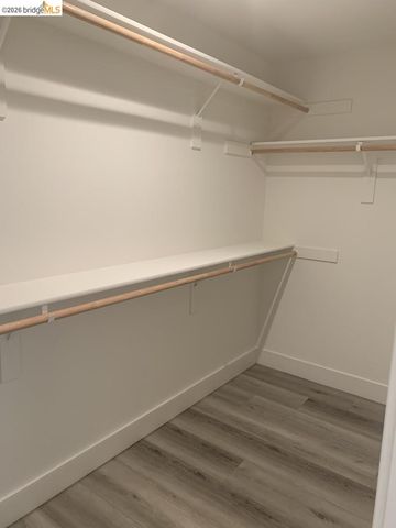 5725 Misty Wind CT, Carmichael, CA 95608