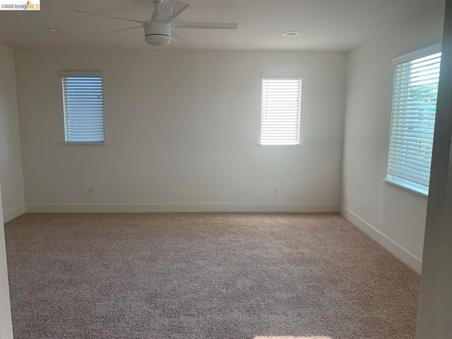 5725 Misty Wind CT, Carmichael, CA 95608