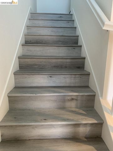 5725 Misty Wind CT, Carmichael, CA 95608