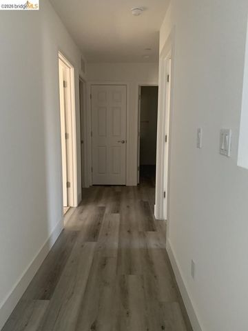 5725 Misty Wind CT, Carmichael, CA 95608