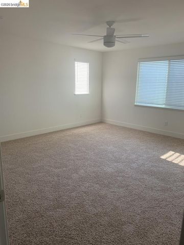 5725 Misty Wind CT, Carmichael, CA 95608