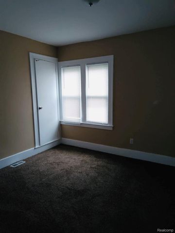 4215 DICKERSON Street, Detroit, MI 48215