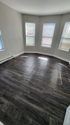 145 4th Street 3, Leominster, MA 01453