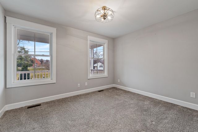 705 Kuhn Street, Barboursville, WV 25504