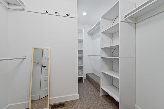 705 Kuhn Street, Barboursville, WV 25504