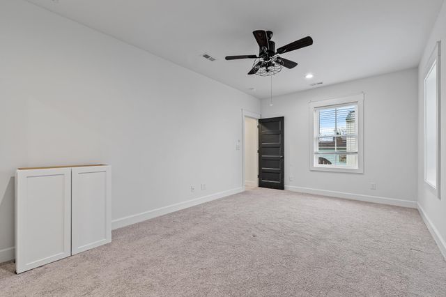 705 Kuhn Street, Barboursville, WV 25504