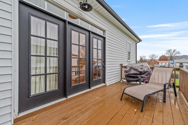 705 Kuhn Street, Barboursville, WV 25504