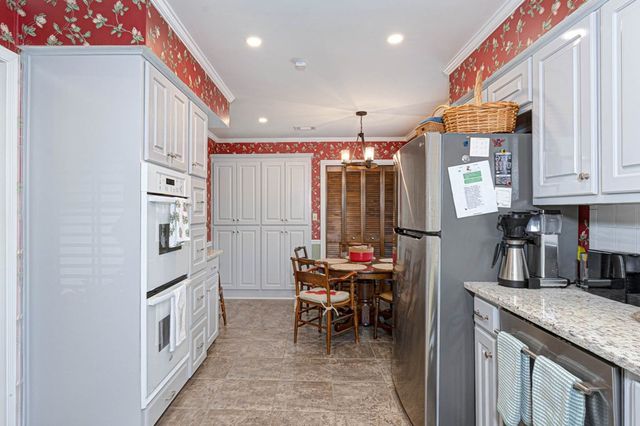 6080 NE Canterbury Drive, Columbus, GA 31909