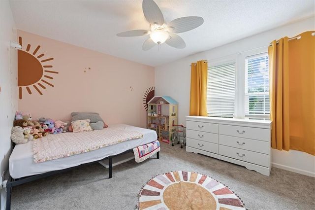 901 Colonial Drive, Pleasant Hill, MO 64080
