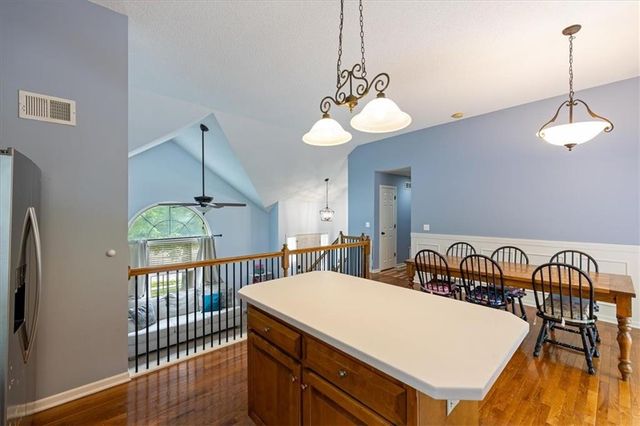 901 Colonial Drive, Pleasant Hill, MO 64080