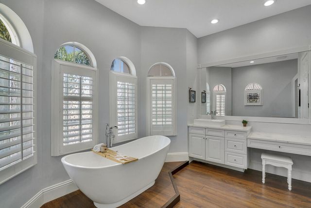 2176 Bellcrest Circle, Royal Palm Beach, FL 33411