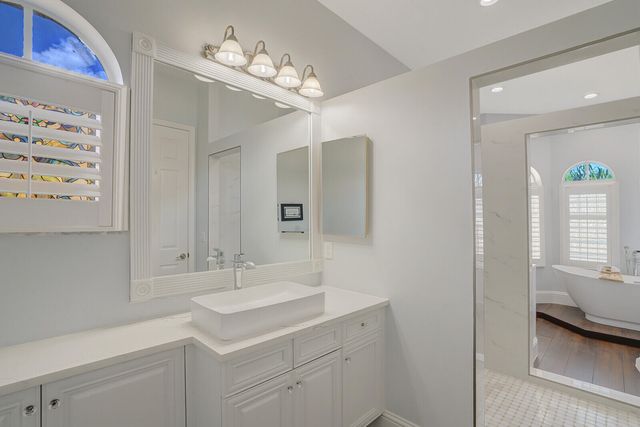 2176 Bellcrest Circle, Royal Palm Beach, FL 33411