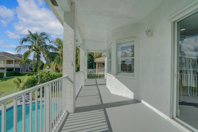 2176 Bellcrest Circle, Royal Palm Beach, FL 33411