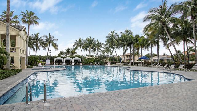 2176 Bellcrest Circle, Royal Palm Beach, FL 33411