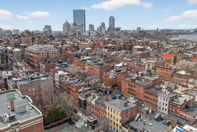 22 Irving 3, Boston, MA 02114