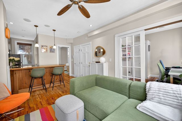 22 Irving 3, Boston, MA 02114