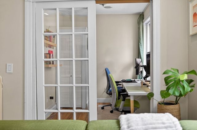 22 Irving 3, Boston, MA 02114