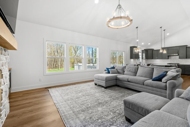 10948 Mystic Heights Trail, Oshtemo Twp, MI 49071