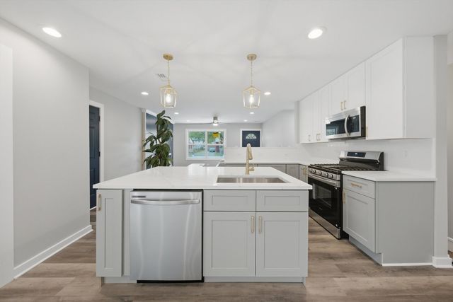 21727 Clyde Avenue, Sauk Village, IL 60411