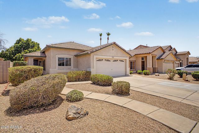 685 E CANTEBRIA Drive, Gilbert, AZ 85296