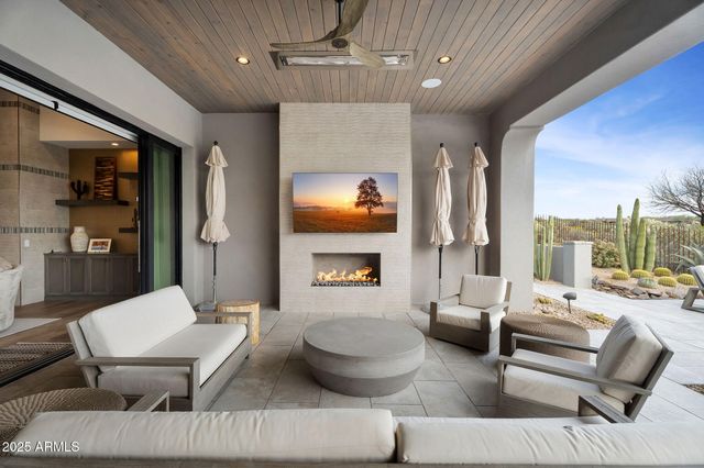 10281 E ANIKO Drive, Scottsdale, AZ 85262