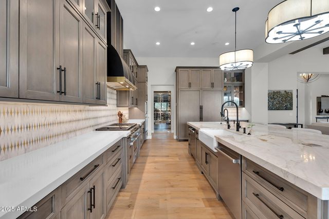 10281 E ANIKO Drive, Scottsdale, AZ 85262