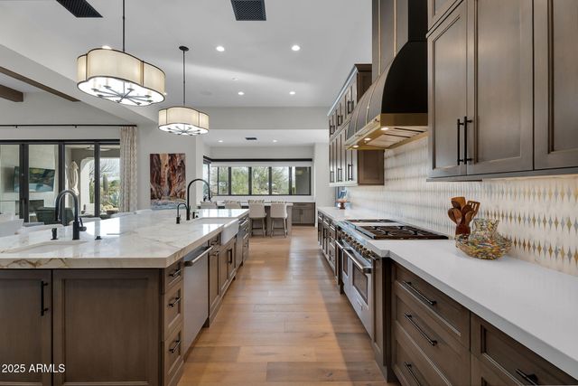 10281 E ANIKO Drive, Scottsdale, AZ 85262